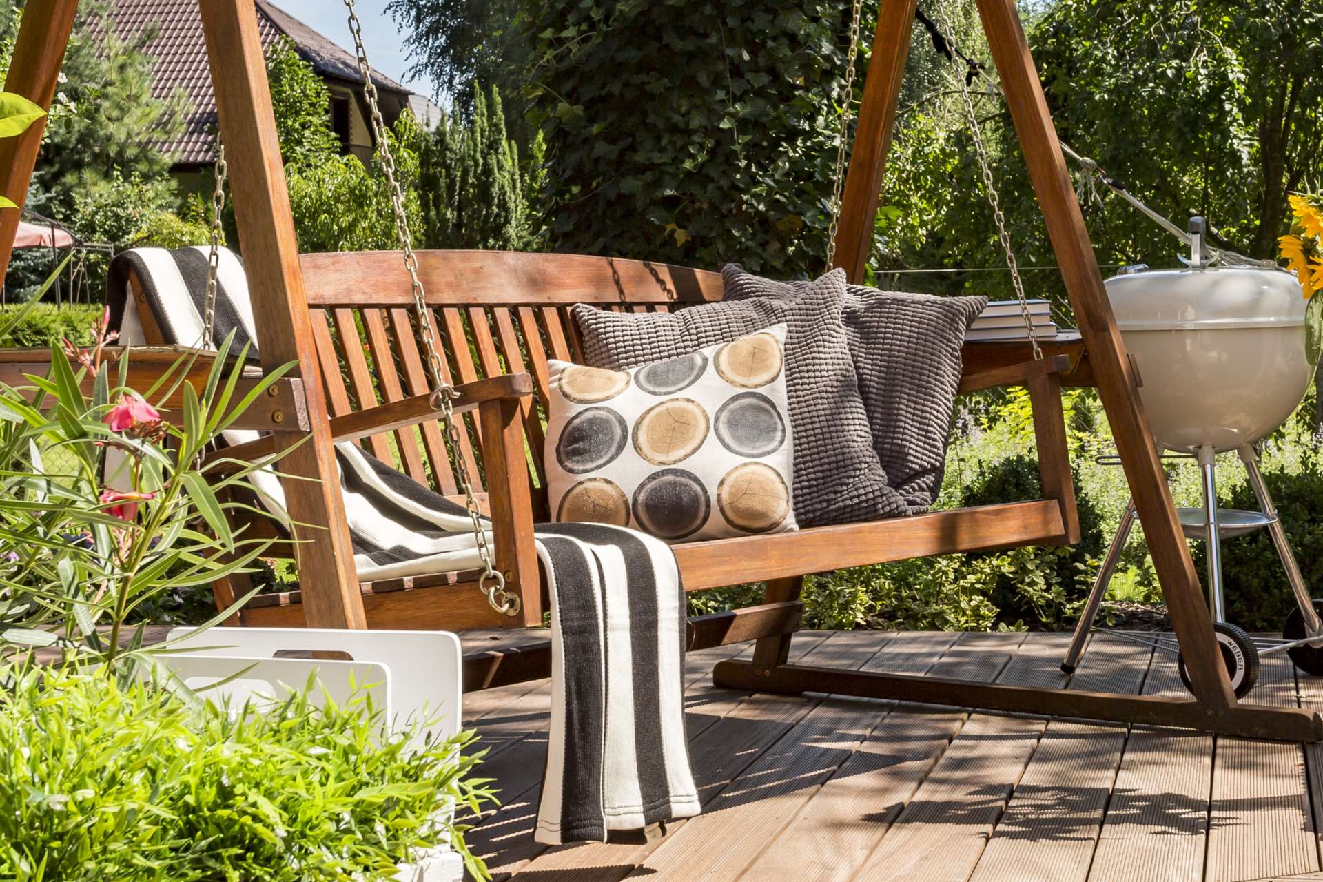 Hollywoodschaukel: Darauf müssen Sie beim Kauf achten