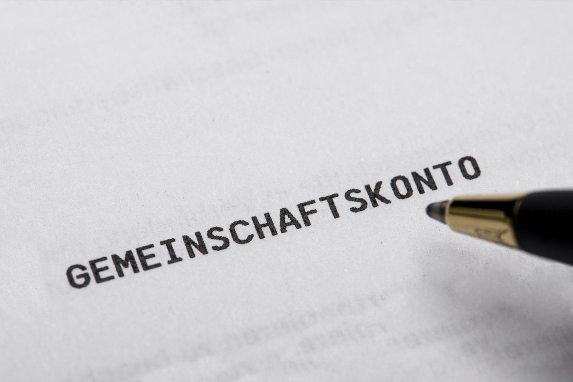 Die gemeinsame Verwaltung und Nutzung des Gemeinschaftskontos mit einem Partner