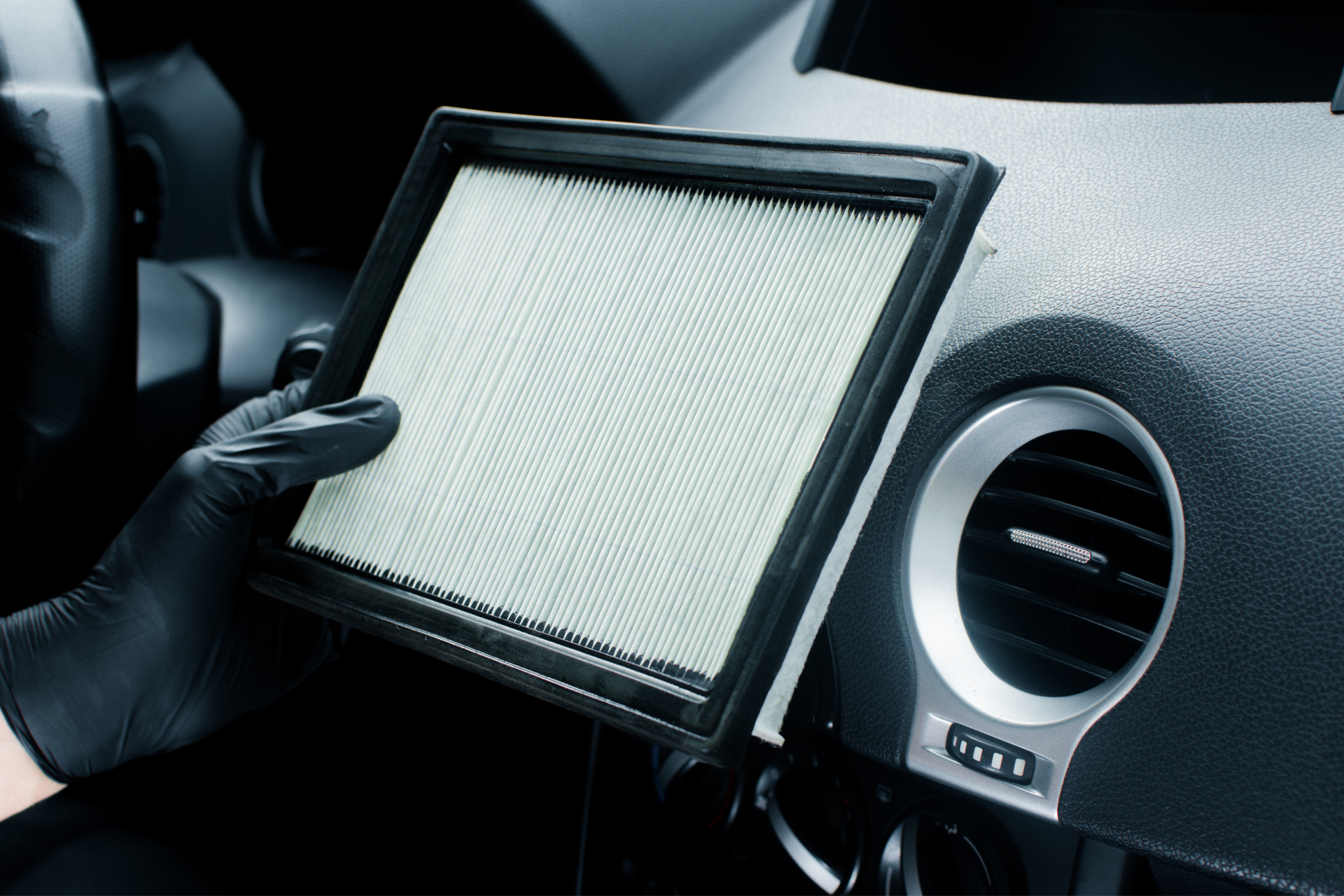 Pollenfilter wechseln – nützliche Hinweise